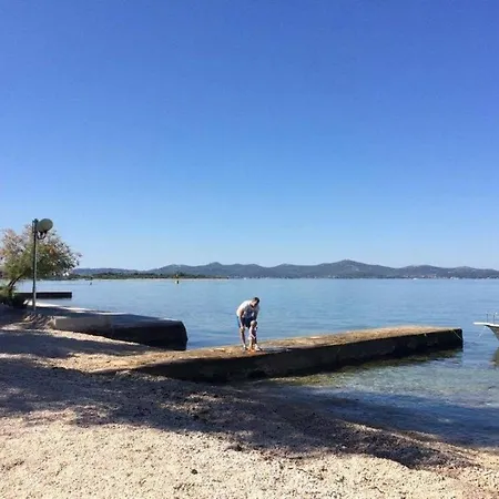 Apartament Ivan Z2 - 250 M From Zadar